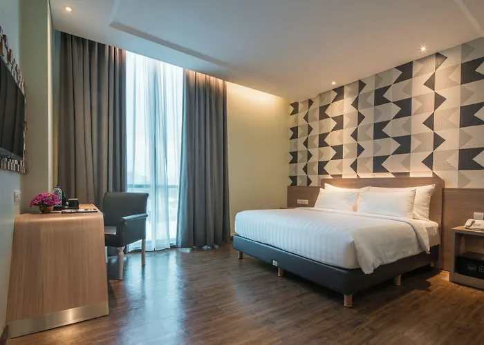 Luminor Hotel Pecenongan Jakarta By Wh